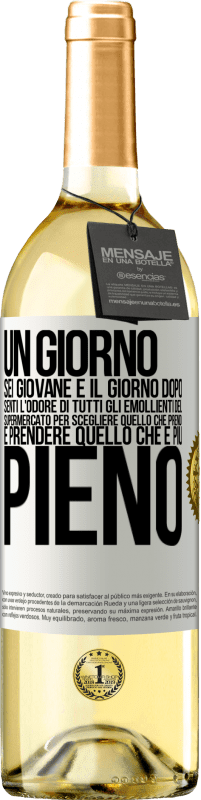 29,95 € | Vino bianco Edizione WHITE Un giorno sei giovane e il giorno dopo, senti l'odore di tutti gli emollienti del supermercato per scegliere quello che Etichetta Bianca. Etichetta personalizzabile Vino giovane Raccogliere 2024 Verdejo