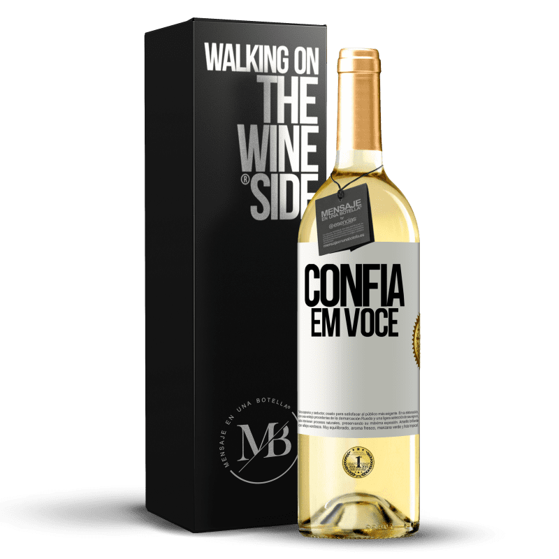 29,95 € Envio grátis | Vinho branco Edição WHITE Confia em você Etiqueta Branca. Etiqueta personalizável Vinho jovem Colheita 2025 Verdejo