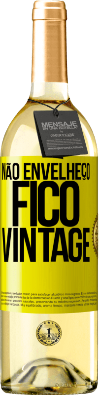 29,95 € | Vinho branco Edição WHITE Não envelheço, fico vintage Etiqueta Amarela. Etiqueta personalizável Vinho jovem Colheita 2024 Verdejo