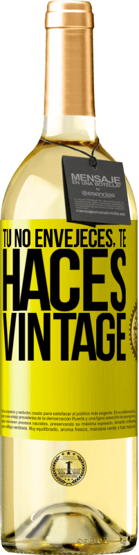 29,95 € Envío gratis | Vino Blanco Edición WHITE Tú no envejeces, te haces vintage Etiqueta Amarilla. Etiqueta personalizable Vino joven Cosecha 2024 Verdejo