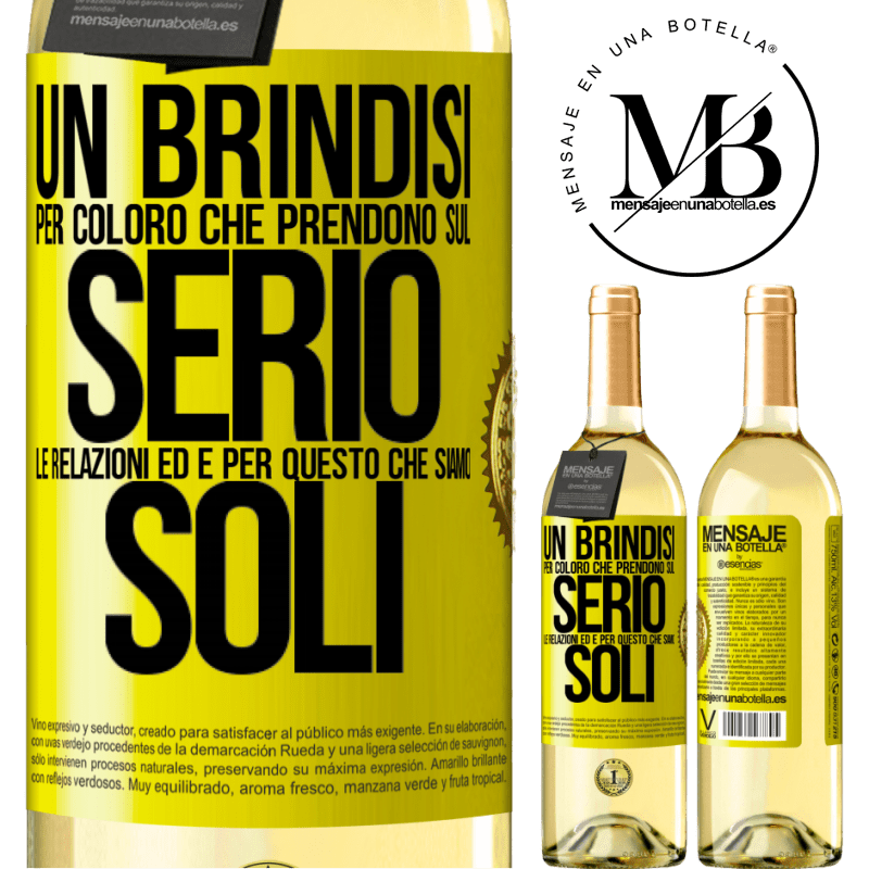 29,95 € Spedizione Gratuita | Vino bianco Edizione WHITE Un brindisi per coloro che prendono sul serio le relazioni ed è per questo che siamo soli Etichetta Gialla. Etichetta personalizzabile Vino giovane Raccogliere 2023 Verdejo