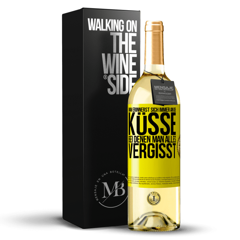 29,95 € Kostenloser Versand | Weißwein WHITE Ausgabe Man erinnerst sich immer an die Küsse, bei denen man alles vergisst Gelbes Etikett. Anpassbares Etikett Junger Wein Ernte 2024 Verdejo