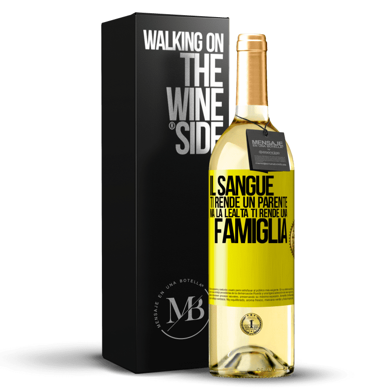 29,95 € Spedizione Gratuita | Vino bianco Edizione WHITE Il sangue ti rende un parente, ma la lealtà ti rende una famiglia Etichetta Gialla. Etichetta personalizzabile Vino giovane Raccogliere 2024 Verdejo