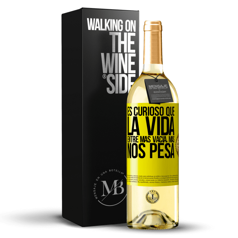 29,95 € Envío gratis | Vino Blanco Edición WHITE Es curioso que la vida entre más vacía, más nos pesa Etiqueta Amarilla. Etiqueta personalizable Vino joven Cosecha 2024 Verdejo