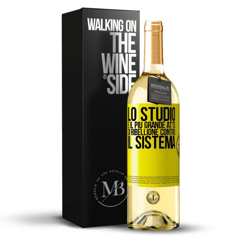 29,95 € Spedizione Gratuita | Vino bianco Edizione WHITE Lo studio è il più grande atto di ribellione contro il sistema Etichetta Gialla. Etichetta personalizzabile Vino giovane Raccogliere 2023 Verdejo
