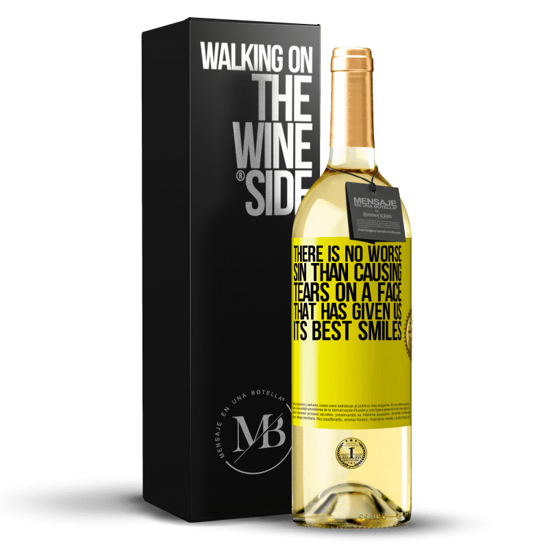 29,95 € Free Shipping | White Wine WHITE Edition There is no worse sin than causing tears on a face that has given us its best smiles Yellow Label. Customizable label Young wine Harvest 2025 Verdejo