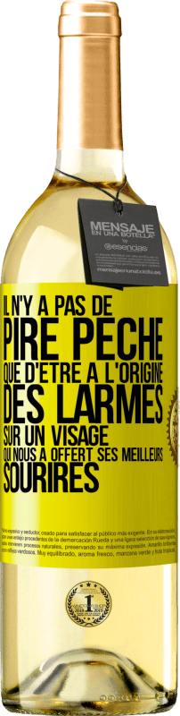 Envoi gratuit | Vin blanc Édition WHITE Il n'y a pas de pire péché que d'être à l'origine des larmes sur un visage qui nous a offert ses meilleurs sourires Étiquette Jaune. Étiquette personnalisable Vin jeune Récolte 2023 Verdejo