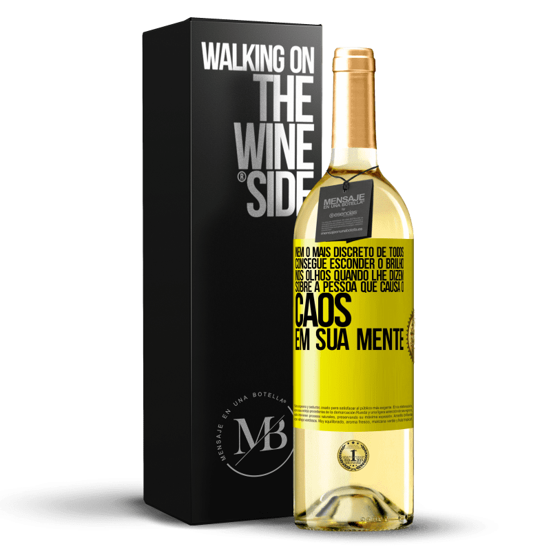 29,95 € Envio grátis | Vinho branco Edição WHITE Nem o mais discreto de todos consegue esconder o brilho nos olhos quando lhe dizem sobre a pessoa que causa o caos em sua Etiqueta Amarela. Etiqueta personalizável Vinho jovem Colheita 2024 Verdejo