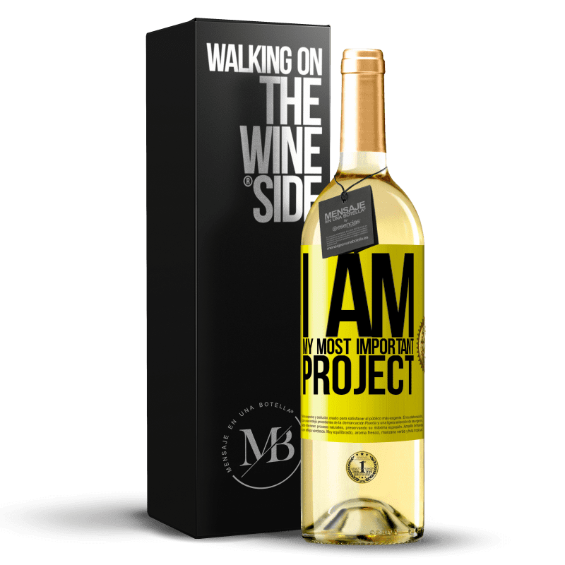 29,95 € Бесплатная доставка | Белое вино Издание WHITE Я мой самый важный проект Желтая этикетка. Настраиваемая этикетка Молодое вино Урожай 2023 Verdejo