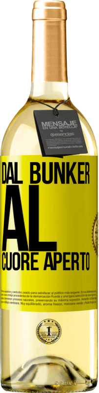 29,95 € Spedizione Gratuita | Vino bianco Edizione WHITE Dal bunker al cuore aperto Etichetta Gialla. Etichetta personalizzabile Vino giovane Raccogliere 2025 Verdejo