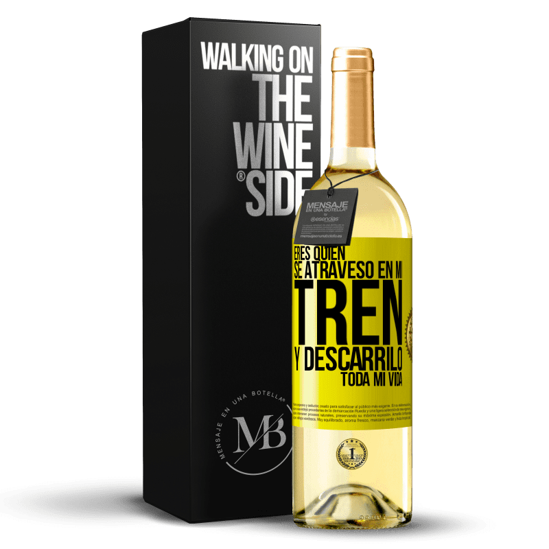 29,95 € Envío gratis | Vino Blanco Edición WHITE Eres quien se atravesó en mi tren y descarriló toda mi vida Etiqueta Amarilla. Etiqueta personalizable Vino joven Cosecha 2024 Verdejo