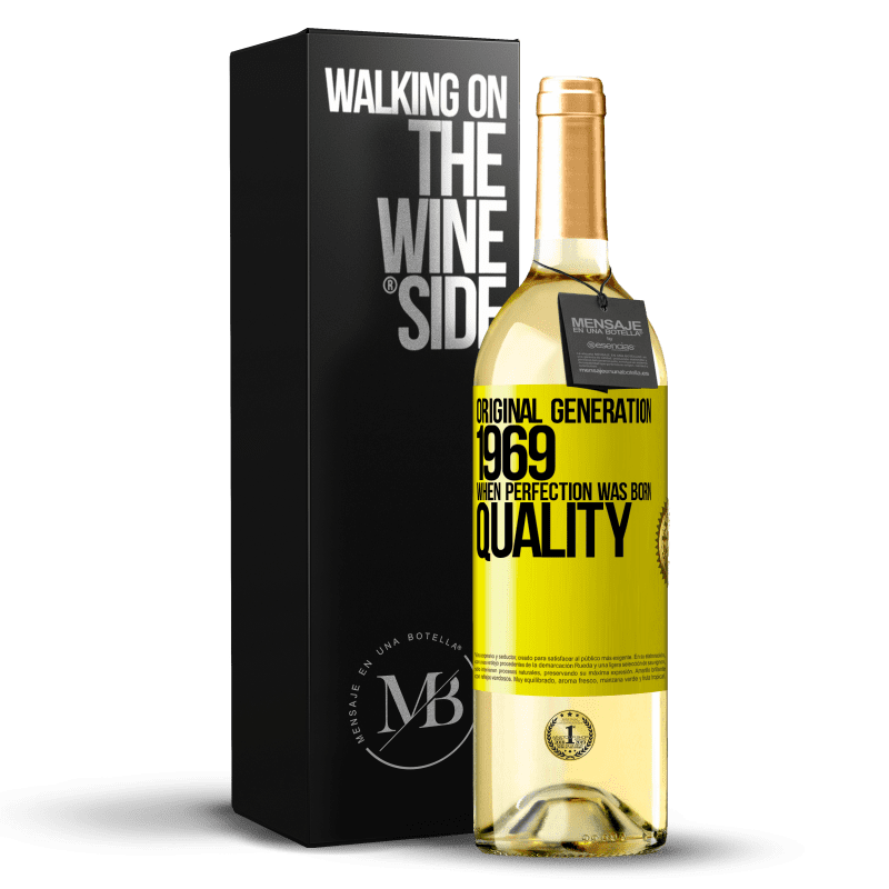 29,95 € Envío gratis | Vino Blanco Edición WHITE Original generation. 1969. When perfection was born. Quality Etiqueta Amarilla. Etiqueta personalizable Vino joven Cosecha 2024 Verdejo