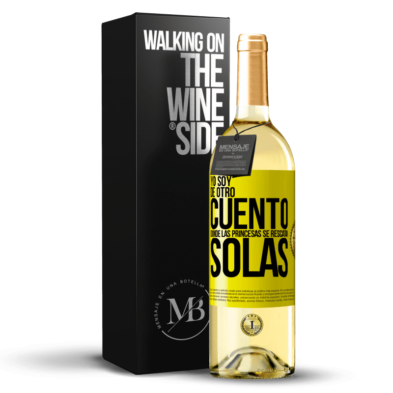 29,95 € Envío gratis | Vino Blanco Edición WHITE Yo soy de otro cuento donde las princesas se rescatan solas Etiqueta Amarilla. Etiqueta personalizable Vino joven Cosecha 2023 Verdejo