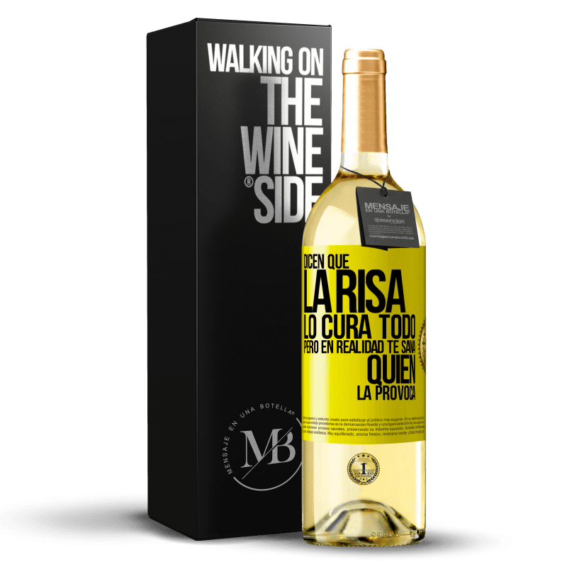 29,95 € Envío gratis | Vino Blanco Edición WHITE Dicen que la risa lo cura todo, pero en realidad te sana quien la provoca Etiqueta Amarilla. Etiqueta personalizable Vino joven Cosecha 2023 Verdejo