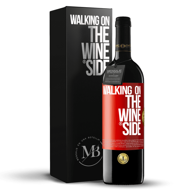 39,95 € 送料無料 | 赤ワイン REDエディション MBE 予約する Walking on the Wine Side® 赤いタグ. カスタマイズ可能なラベル 予約する 12 月 収穫 2016 Tempranillo