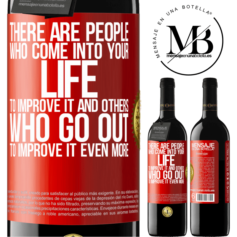 24,95 € Free Shipping | Red Wine RED Edition Crianza 6 Months There are people who come into your life to improve it and others who go out to improve it even more Red Label. Customizable label Aging in oak barrels 6 Months Harvest 2019 Tempranillo