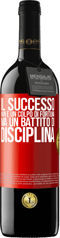 39,95 € | Vino rosso Edizione RED MBE Riserva Il successo non è un colpo di fortuna, ma un battito di disciplina Etichetta Rossa. Etichetta personalizzabile Riserva 12 Mesi Raccogliere 2015 Tempranillo