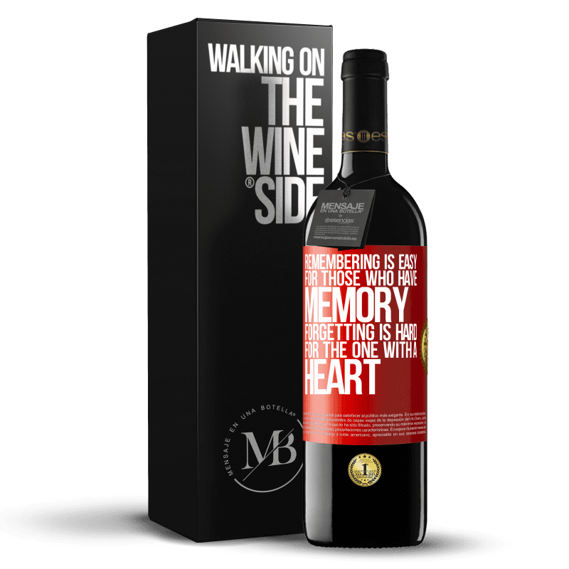 24,95 € Free Shipping | Red Wine RED Edition Crianza 6 Months Remembering is easy for those who have memory. Forgetting is hard for the one with a heart Red Label. Customizable label Aging in oak barrels 6 Months Harvest 2019 Tempranillo