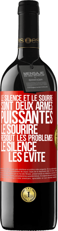 39,95 € | Vin rouge Édition RED MBE Réserve Le silence et le sourire sont deux armes puissantes. Le sourire résout les problèmes, le silence les évite Étiquette Rouge. Étiquette personnalisable Réserve 12 Mois Récolte 2015 Tempranillo