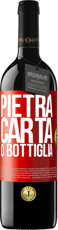 39,95 € Spedizione Gratuita | Vino rosso Edizione RED MBE Riserva Pietra, carta o bottiglia Etichetta Rossa. Etichetta personalizzabile Riserva 12 Mesi Raccogliere 2014 Tempranillo