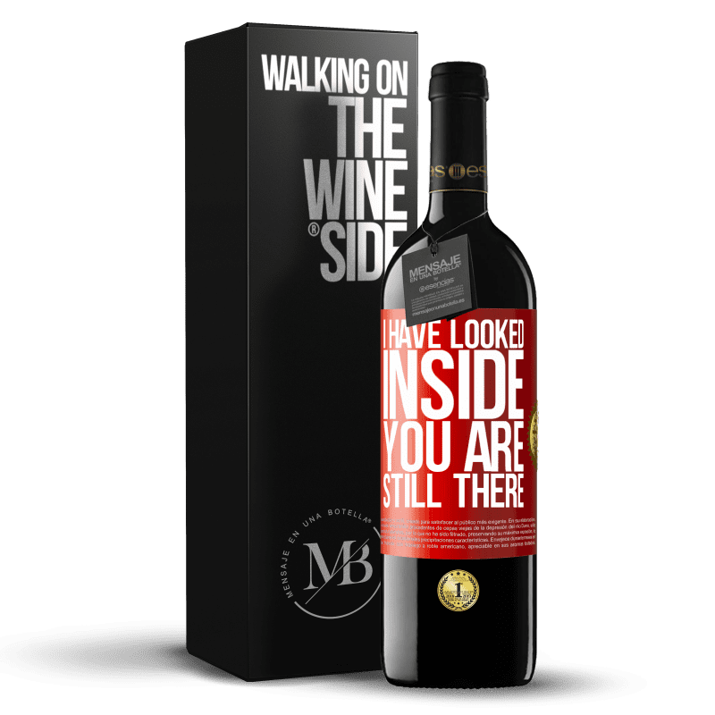 24,95 € Free Shipping | Red Wine RED Edition Crianza 6 Months I have looked inside. You still there Red Label. Customizable label Aging in oak barrels 6 Months Harvest 2019 Tempranillo