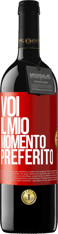 39,95 € Spedizione Gratuita | Vino rosso Edizione RED MBE Riserva Voi. Il mio momento preferito Etichetta Rossa. Etichetta personalizzabile Riserva 12 Mesi Raccogliere 2016 Tempranillo