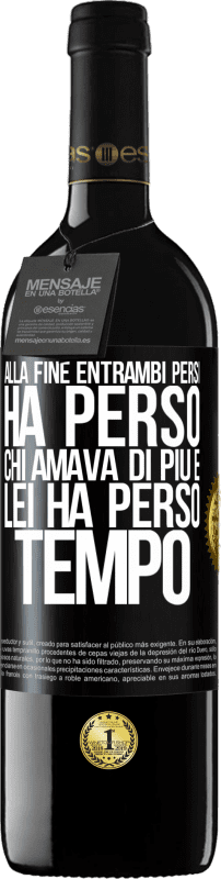 Spedizione Gratuita | Vino rosso Edizione RED MBE Riserva Alla fine, entrambi persi. Ha perso chi amava di più e lei ha perso tempo Etichetta Nera. Etichetta personalizzabile Riserva 12 Mesi Raccogliere 2014 Tempranillo