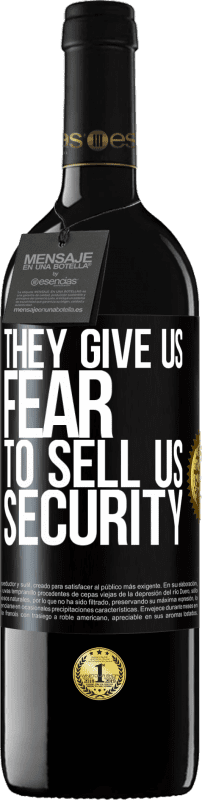 39,95 € | 赤ワイン REDエディション MBE 予約する 彼らは私たちにセキュリティを売る恐怖を与えます ブラックラベル. カスタマイズ可能なラベル 予約する 12 月 収穫 2014 Tempranillo
