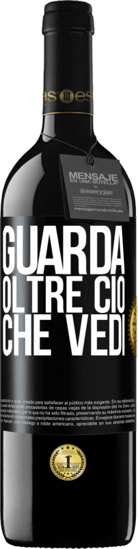 39,95 € Spedizione Gratuita | Vino rosso Edizione RED MBE Riserva Guarda oltre ciò che vedi Etichetta Nera. Etichetta personalizzabile Riserva 12 Mesi Raccogliere 2014 Tempranillo