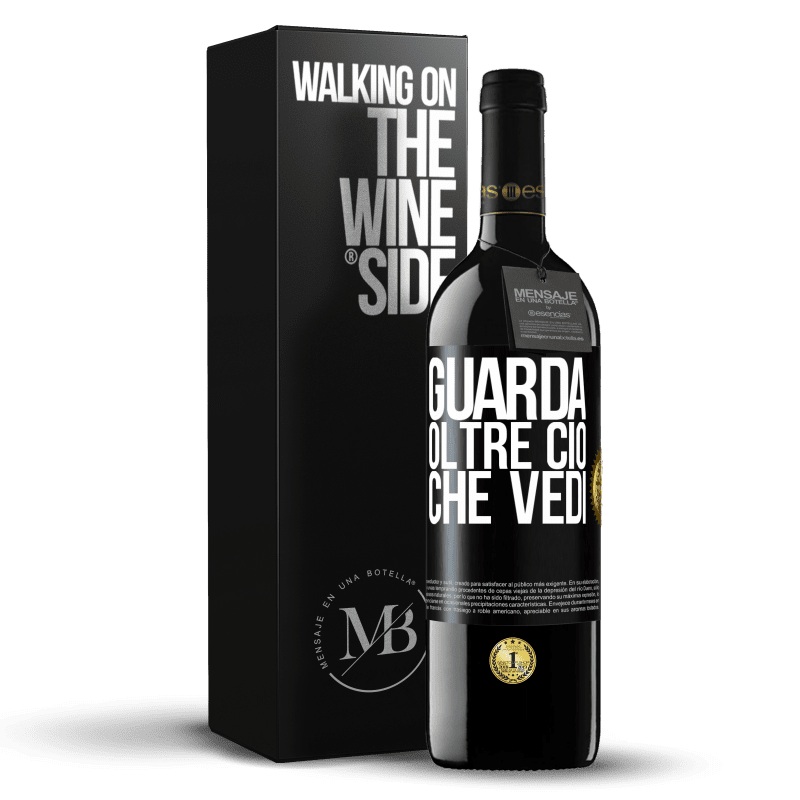 39,95 € Spedizione Gratuita | Vino rosso Edizione RED MBE Riserva Guarda oltre ciò che vedi Etichetta Nera. Etichetta personalizzabile Riserva 12 Mesi Raccogliere 2016 Tempranillo