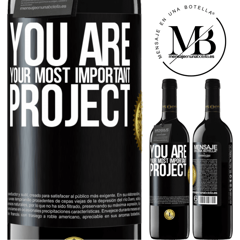 24,95 € Free Shipping | Red Wine RED Edition Crianza 6 Months You are your most important project Black Label. Customizable label Aging in oak barrels 6 Months Harvest 2019 Tempranillo