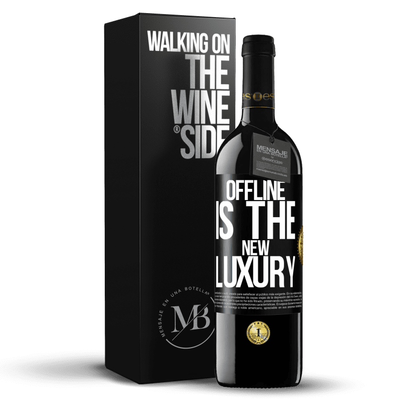 24,95 € Free Shipping | Red Wine RED Edition Crianza 6 Months Offline is the new luxury Black Label. Customizable label Aging in oak barrels 6 Months Harvest 2019 Tempranillo