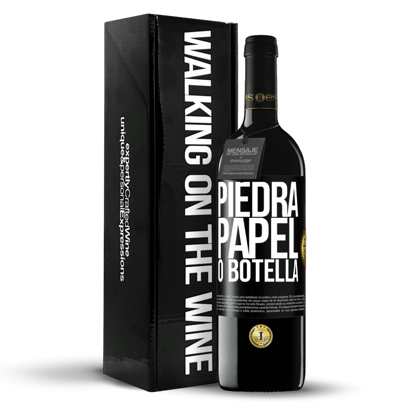 39,95 € Envío gratis | Vino Tinto Edición RED MBE Reserva Piedra, papel o botella Etiqueta Negra. Etiqueta personalizable Reserva 12 Meses Cosecha 2015 Tempranillo