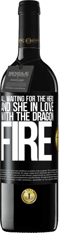 39,95 € | Red Wine RED Edition MBE Reserve All waiting for the hero and she in love with the dragon fire Black Label. Customizable label Reserve 12 Months Harvest 2014 Tempranillo