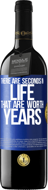 39,95 € Free Shipping | Red Wine RED Edition MBE Reserve There are seconds in life that are worth years Blue Label. Customizable label Reserve 12 Months Harvest 2015 Tempranillo