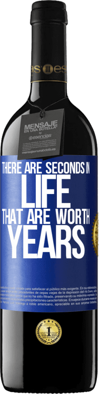 39,95 € Free Shipping | Red Wine RED Edition MBE Reserve There are seconds in life that are worth years Blue Label. Customizable label Reserve 12 Months Harvest 2016 Tempranillo