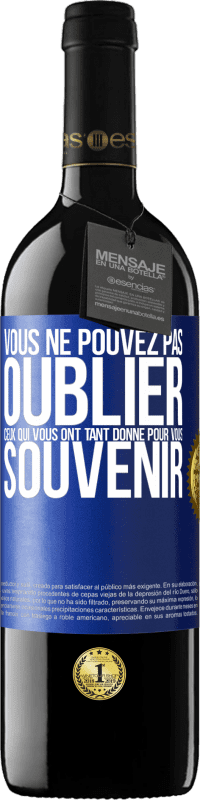 39,95 € Envoi gratuit | Vin rouge Édition RED MBE Réserve Vous ne pouvez pas oublier ceux qui vous ont tant donné pour vous souvenir Étiquette Bleue. Étiquette personnalisable Réserve 12 Mois Récolte 2016 Tempranillo
