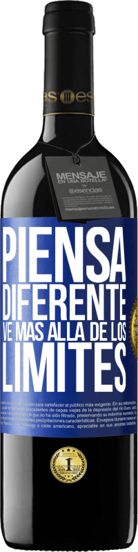 Envío gratis | Vino Tinto Edición RED MBE Reserva Piensa diferente. Ve más allá de los límites Etiqueta Azul. Etiqueta personalizable Reserva 12 Meses Cosecha 2014 Tempranillo