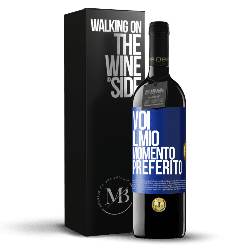 39,95 € Spedizione Gratuita | Vino rosso Edizione RED MBE Riserva Voi. Il mio momento preferito Etichetta Blu. Etichetta personalizzabile Riserva 12 Mesi Raccogliere 2014 Tempranillo