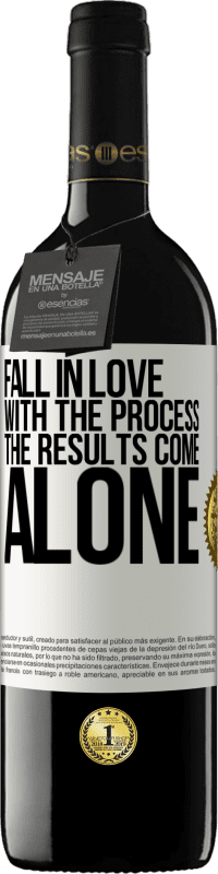 39,95 € Free Shipping | Red Wine RED Edition MBE Reserve Fall in love with the process, the results come alone White Label. Customizable label Reserve 12 Months Harvest 2016 Tempranillo