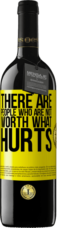 «There are people who are not worth what hurts» RED Edition MBE Reserve