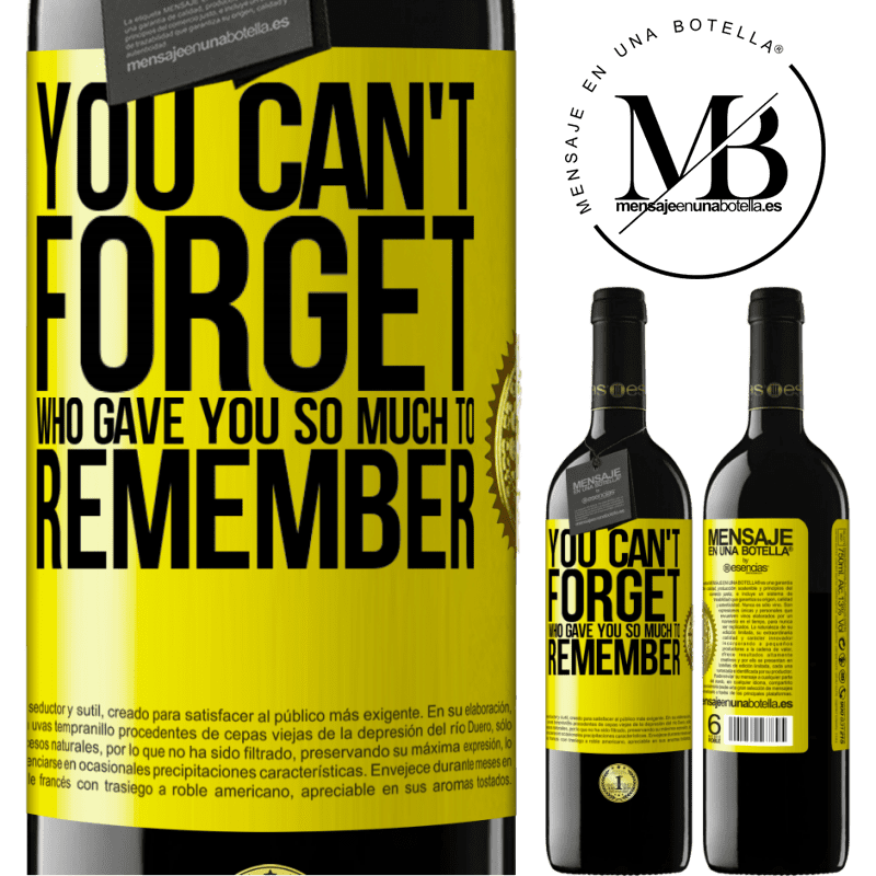 24,95 € Free Shipping | Red Wine RED Edition Crianza 6 Months You can't forget who gave you so much to remember Yellow Label. Customizable label Aging in oak barrels 6 Months Harvest 2019 Tempranillo
