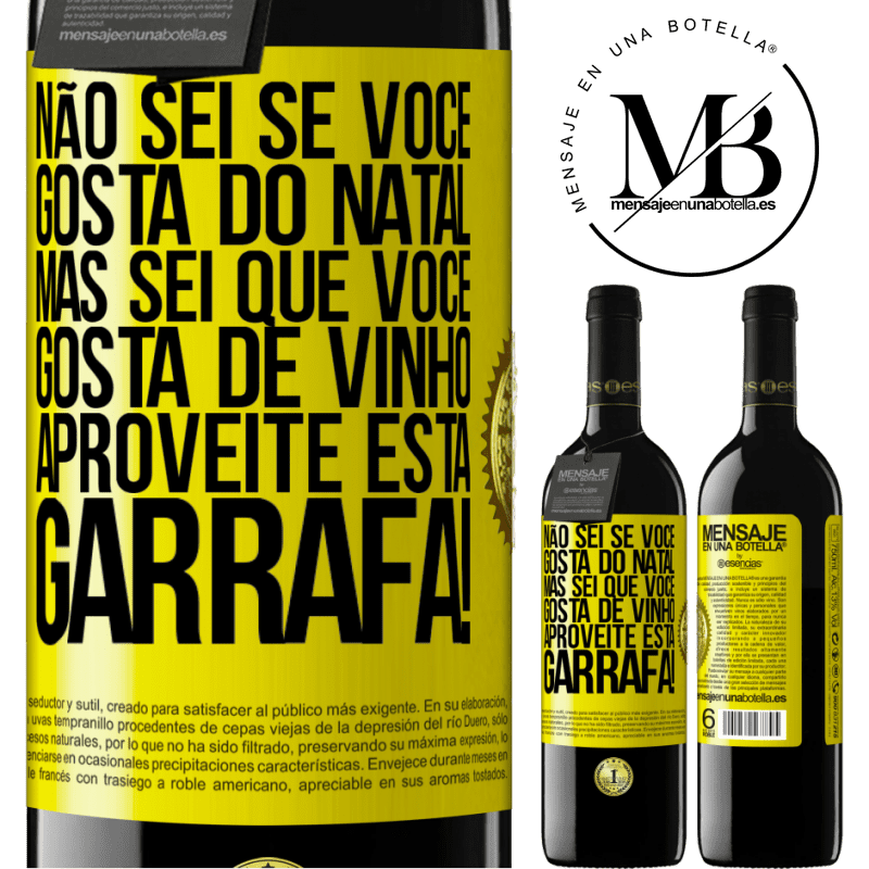 39,95 € Envio grátis | Vinho tinto Edição RED MBE Reserva Não sei se você gosta do Natal, mas sei que você gosta de vinho. Aproveite esta garrafa! Etiqueta Amarela. Etiqueta personalizável Reserva 12 Meses Colheita 2014 Tempranillo