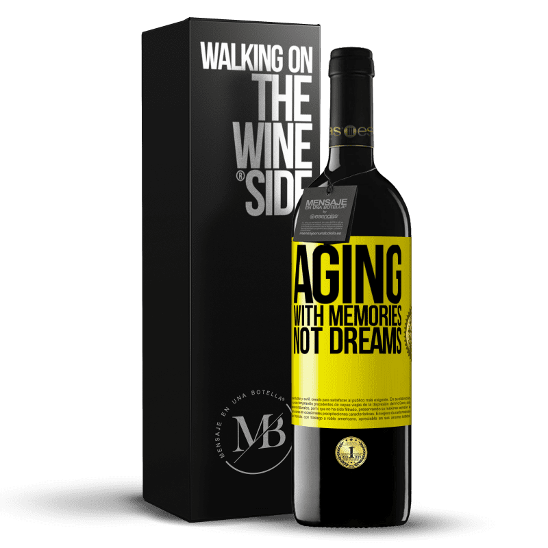 39,95 € Free Shipping | Red Wine RED Edition MBE Reserve Aging with memories, not dreams Yellow Label. Customizable label Reserve 12 Months Harvest 2015 Tempranillo