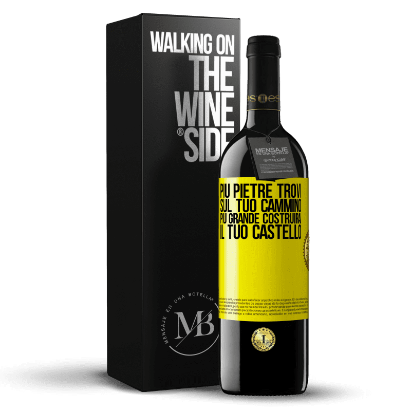 39,95 € Spedizione Gratuita | Vino rosso Edizione RED MBE Riserva Più pietre trovi sul tuo cammino, più grande costruirai il tuo castello Etichetta Gialla. Etichetta personalizzabile Riserva 12 Mesi Raccogliere 2015 Tempranillo