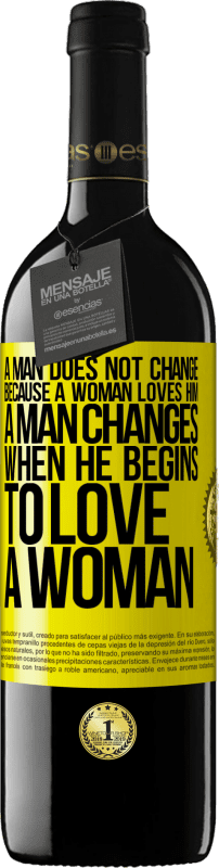 39,95 € | 赤ワイン REDエディション MBE 予約する 女性は彼を愛しているので、男性は変わりません。男が女を愛し始めると変わる 黄色のラベル. カスタマイズ可能なラベル 予約する 12 月 収穫 2016 Tempranillo