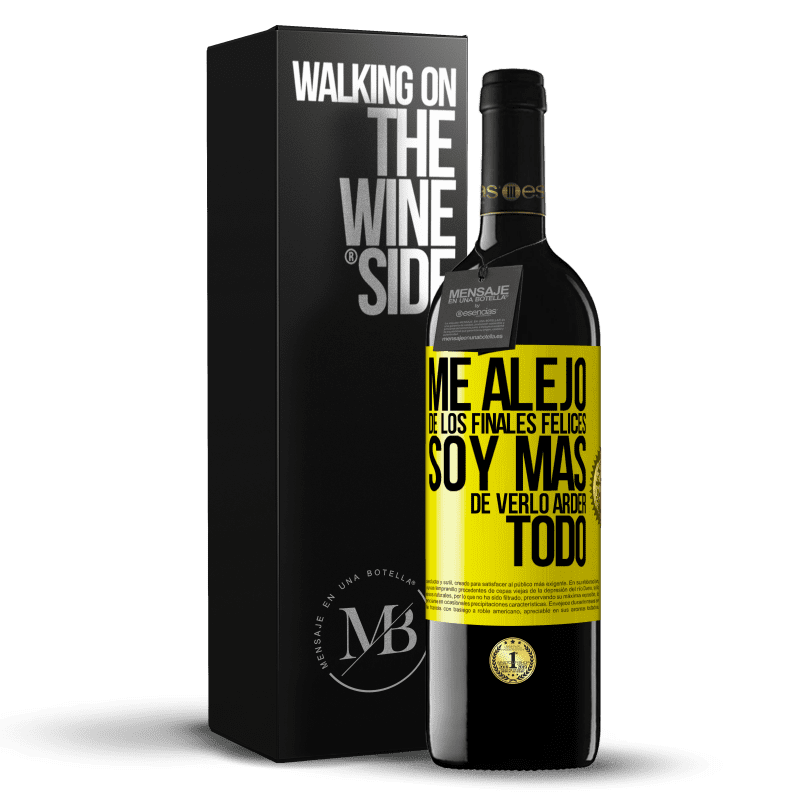 39,95 € Envío gratis | Vino Tinto Edición RED MBE Reserva Me alejo de los finales felices, soy más de verlo arder todo Etiqueta Amarilla. Etiqueta personalizable Reserva 12 Meses Cosecha 2016 Tempranillo