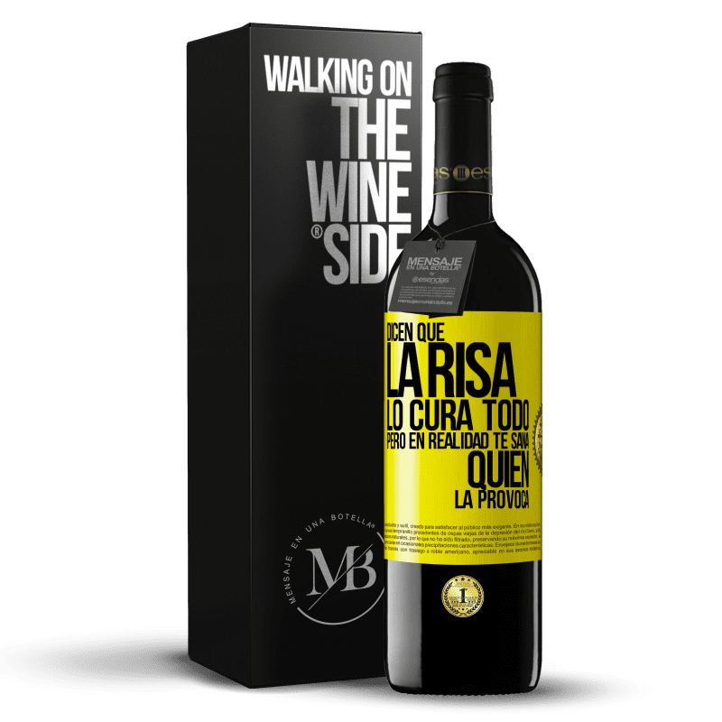 39,95 € Envío gratis | Vino Tinto Edición RED MBE Reserva Dicen que la risa lo cura todo, pero en realidad te sana quien la provoca Etiqueta Amarilla. Etiqueta personalizable Reserva 12 Meses Cosecha 2014 Tempranillo