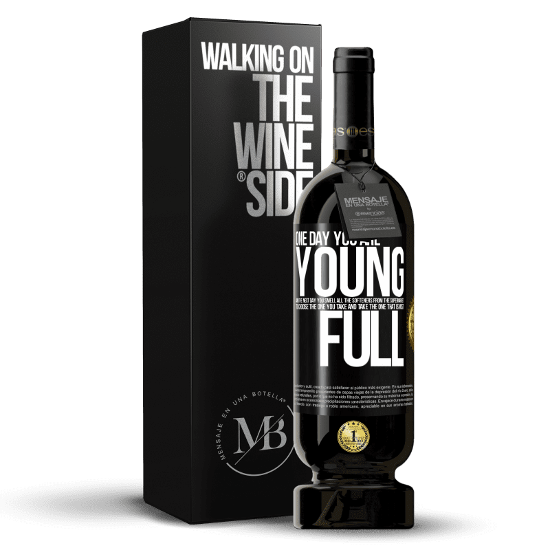 49,95 € Free Shipping | Red Wine Premium Edition MBS® Reserve One day you are young and the next day, you smell all the softeners from the supermarket to choose the one you take and take Black Label. Customizable label Reserve 12 Months Harvest 2014 Tempranillo