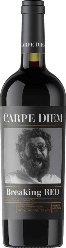 Envío gratis | Vino Tinto Carpe Diem Breaking Red Moldavia, República Merlot, Cabernet Sauvignon, Fetească 75 cl